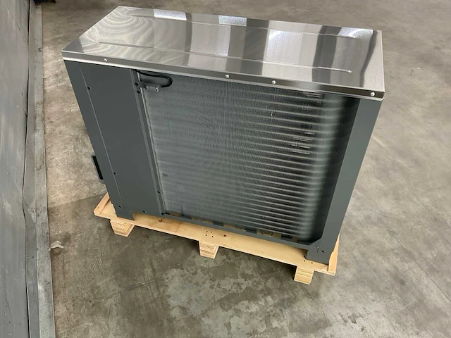 Itho daalderop warmtepomp set binnen en buitenunit 5,5 kw - afbeelding 30 van  30