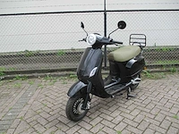 Iva - bromscooter - e-riva - e-scooter - afbeelding 5 van  12
