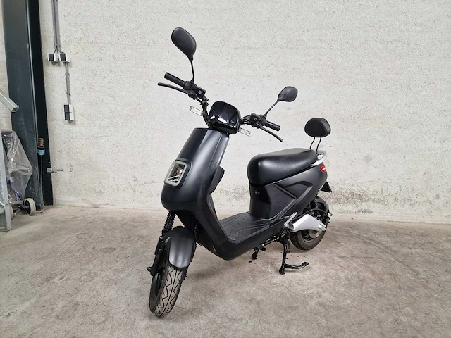 Iva - elektrische snorscooter - e-go s4 - 25km uitvoering ffp88p - afbeelding 3 van  8