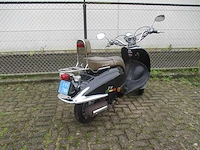 Iva - snorscooter - ra9015 retro - scooter - afbeelding 9 van  11