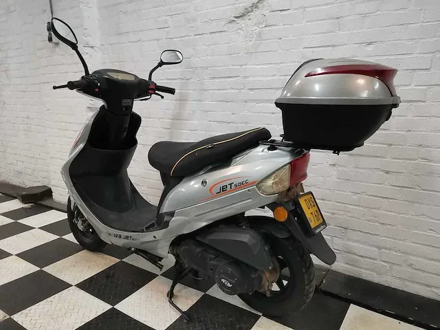 Iva jet 45 km bromscooter 4takt - afbeelding 3 van  7