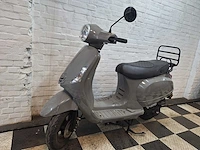Iva lux 45 km bromscooter 4takt - afbeelding 2 van  7