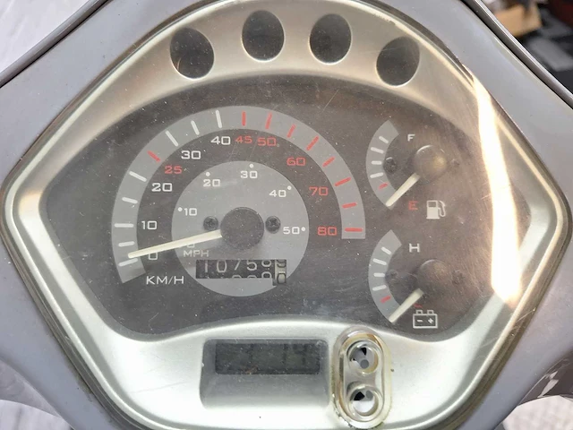 Iva lux 45 km bromscooter 4takt - afbeelding 4 van  7