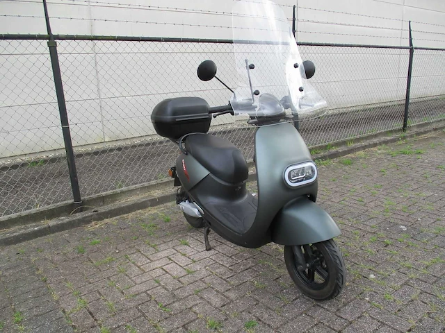 Iva lx 02 - e-snorscooter - e-go s3 - scooter - afbeelding 10 van  14