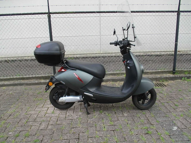 Iva lx 02 - e-snorscooter - e-go s3 - scooter - afbeelding 11 van  14