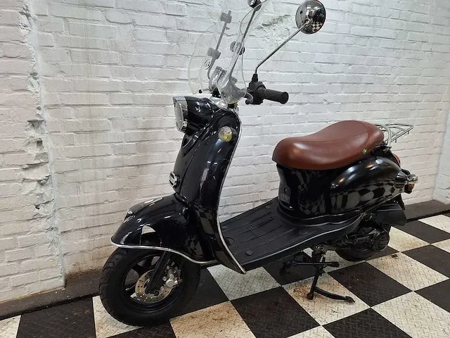 Iva venti 45 km bromscooter 4takt - afbeelding 2 van  7