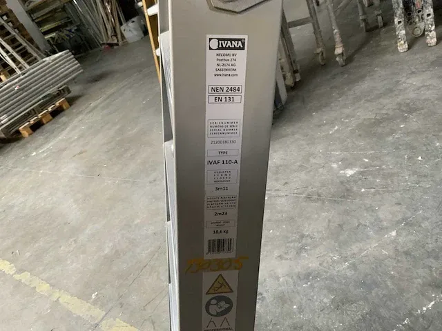 Ivana ivaf 110-a trapladder - afbeelding 3 van  3