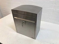 Ivana rvs brievenbus - afbeelding 2 van  3