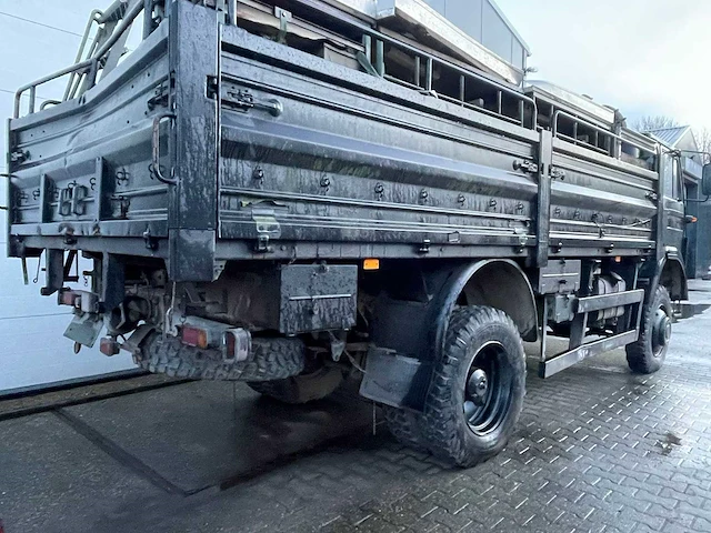 Iveco - 10-17 - vrachtwagen - afbeelding 9 van  18