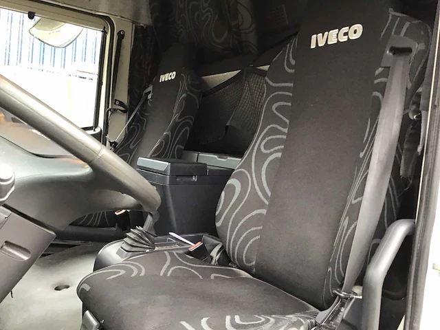 Iveco - 120el euro6 - vrachtwagen - afbeelding 21 van  32