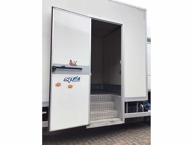 Iveco - 120el euro6 - vrachtwagen - afbeelding 30 van  32