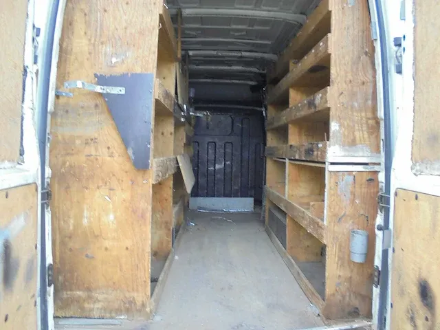 Iveco - 29 l 12v 330 h2 - 01-vzj-1 - afbeelding 13 van  16