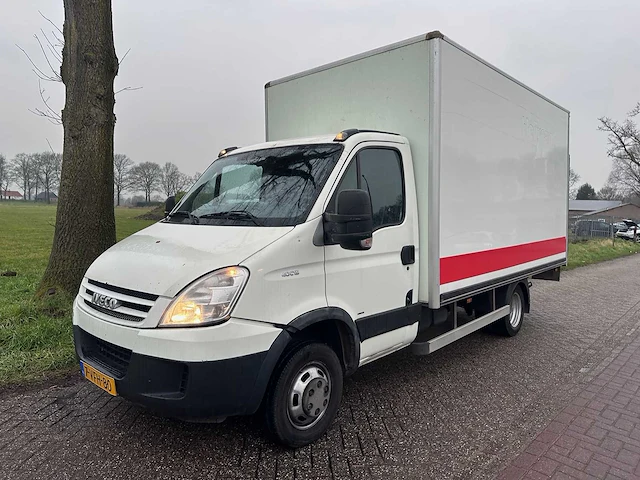 Iveco - 40c15 - daily bakwagen - 7-vfh-80 - afbeelding 1 van  16