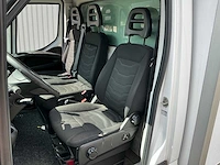 Iveco - bakwagen - afbeelding 10 van  32