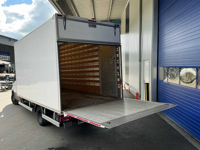 Iveco - bakwagen - afbeelding 15 van  32