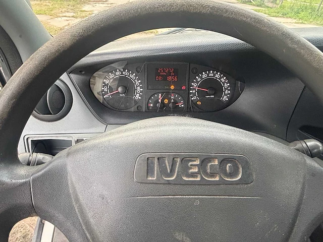 Iveco - daily - 3.0 177 pk be combinatie 15.000 kg samenstel - 35c18 300 - jeepas- van - 2008 - afbeelding 25 van  35