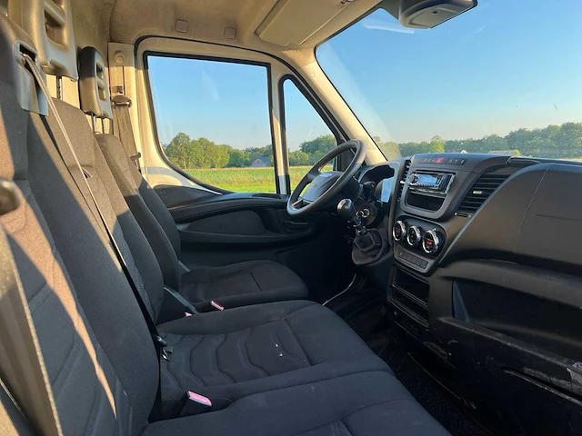 Iveco - daily - 35s15 3.0 410 - v-931-lg - afbeelding 3 van  11