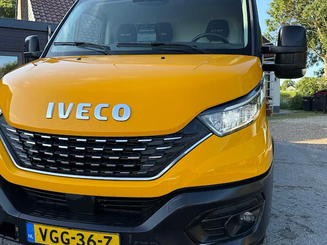 Iveco - daily - 35s16v 2.3 352 h3 l2 - bedrijfswagen - afbeelding 21 van  46