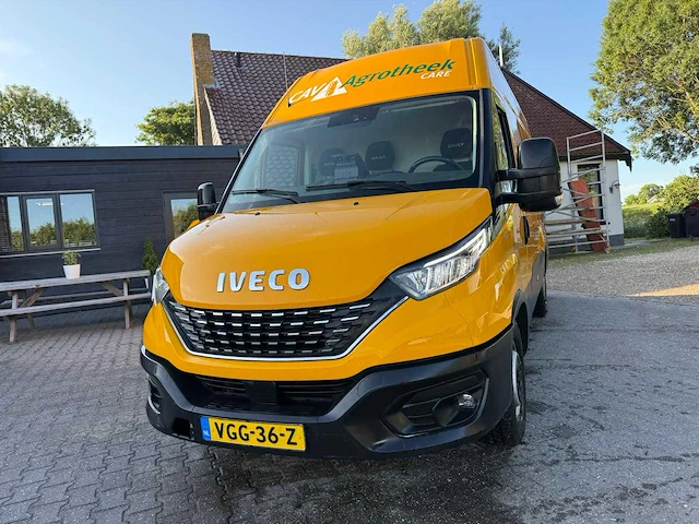 Iveco - daily - 35s16v 2.3 352 h3 l2 - bedrijfswagen - afbeelding 42 van  46