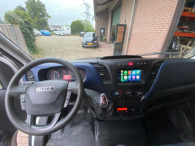 Iveco - daily - 35s16v 2.3 352 l2h2 - bedrijfswagen - afbeelding 9 van  13
