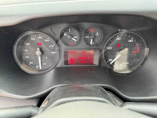 Iveco - daily - 35s16v 2.3 410 h2 - vhn-12-t - 2017 - afbeelding 12 van  22