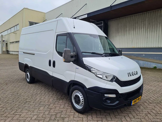 Iveco - daily - 35s17v 3.0 352 h1 - vht-91-j - afbeelding 7 van  14