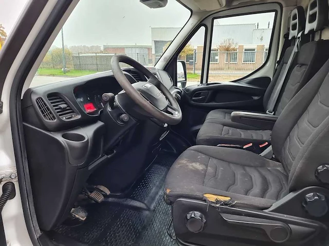 Iveco - daily - 35s17v 3.0 352 h1 - vht-91-j - afbeelding 12 van  14