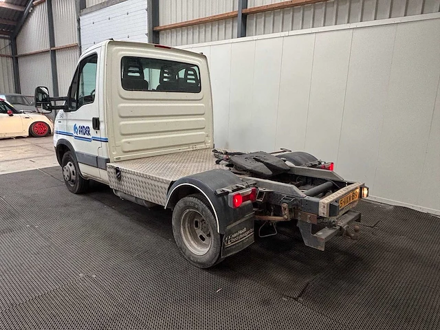 Iveco - daily - 40c18 300 - be trekker - 2011 - van - afbeelding 23 van  33