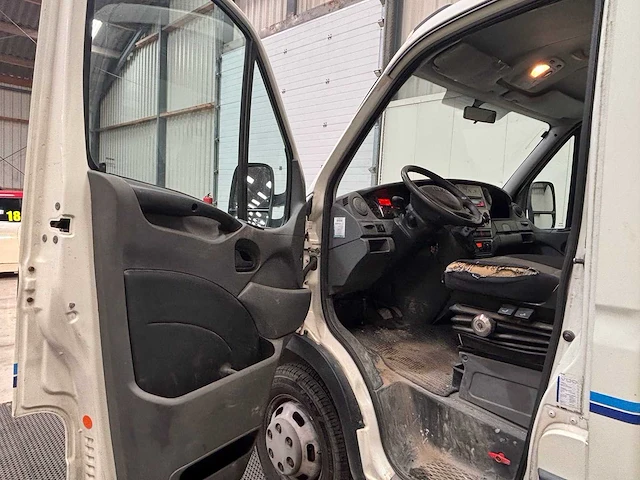 Iveco - daily - 40c18 300 - be trekker - 2011 - van - afbeelding 32 van  33