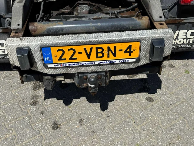 Iveco - daily - 40c18 300 - bedrijfswagen be trekker - afbeelding 9 van  30