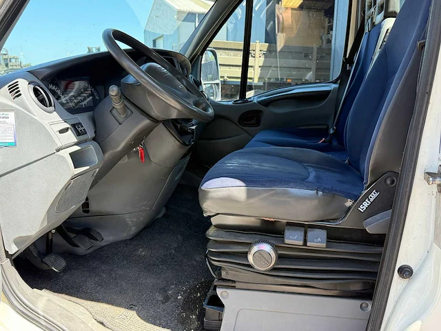 Iveco - daily - 40c18 300 - bedrijfswagen be trekker - afbeelding 14 van  30