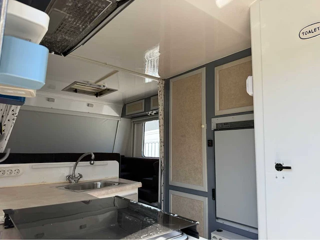 Iveco - daily - be trekker met caravan oplegger - bedrijfswagen - 2012 - afbeelding 9 van  56