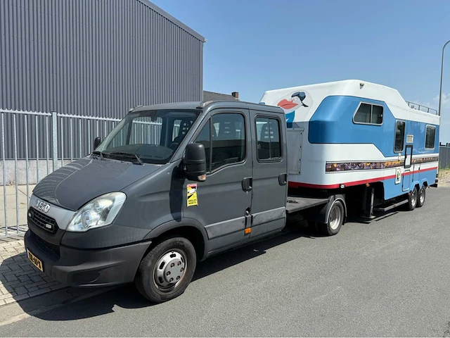 Iveco - daily - be trekker met caravan oplegger - bedrijfswagen - 2012 - afbeelding 1 van  56