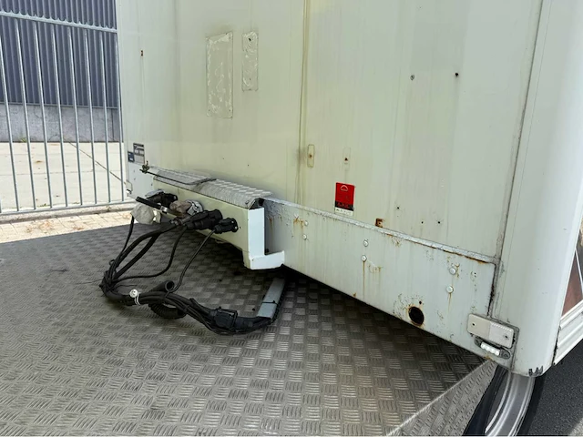 Iveco - daily - bedrijfswagen - 2000 - incl be koel oplegger oh-45-nd - afbeelding 21 van  38