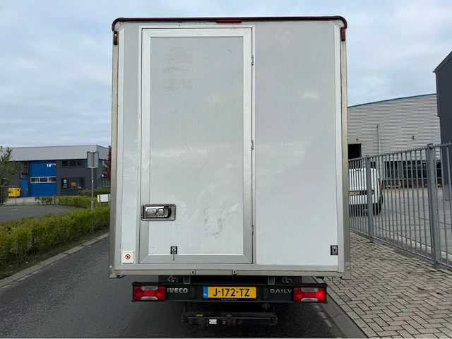 Iveco - daily - zelf bouw camper - 2017 - afbeelding 3 van  41