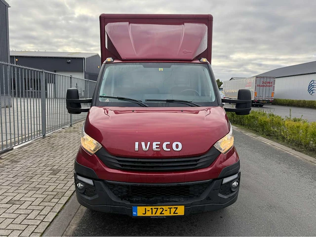 Iveco - daily - zelf bouw camper - 2017 - afbeelding 38 van  41