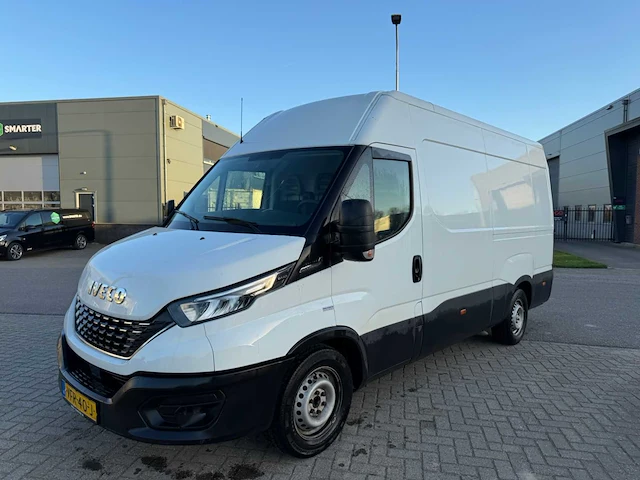 Iveco - daily 35-140 - 35s14v 2.3 352 - bedrijfswagen - afbeelding 1 van  25