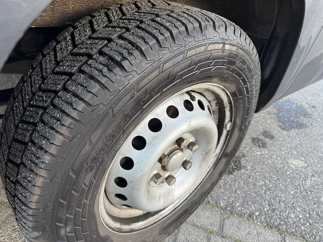 Iveco - daily 35-140 - 35s14v 2.3 352 - bedrijfswagen - afbeelding 17 van  25