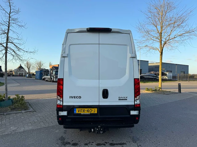 Iveco - daily 35-140 - 35s14v 2.3 352 - bedrijfswagen - afbeelding 23 van  25