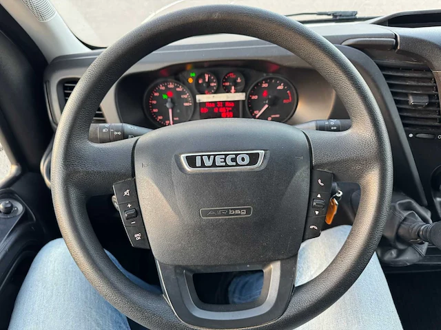Iveco - daily bakwagen - 35c16 2.3 410 - bedrijfswagen - afbeelding 6 van  27