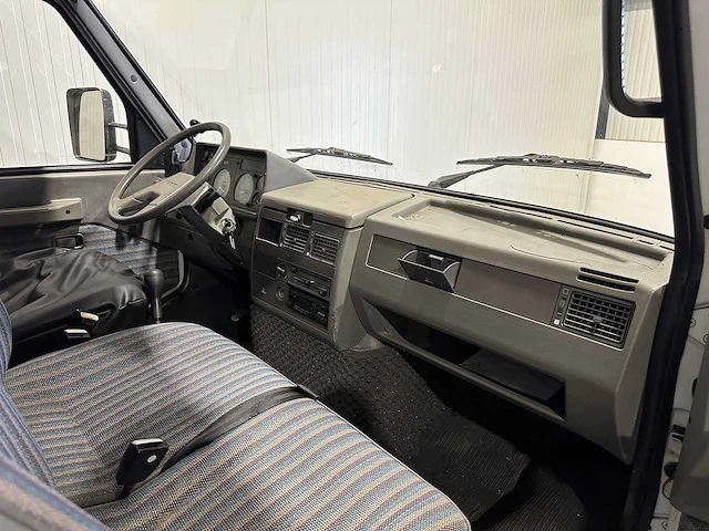 Iveco - daily veewagen/paardenwagen - 35.12 v tdic vs-82-gb - afbeelding 5 van  21