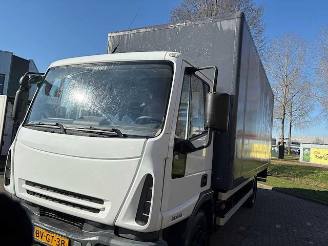 Iveco - eurocargo 80e18 - vrachtwagen - afbeelding 6 van  12