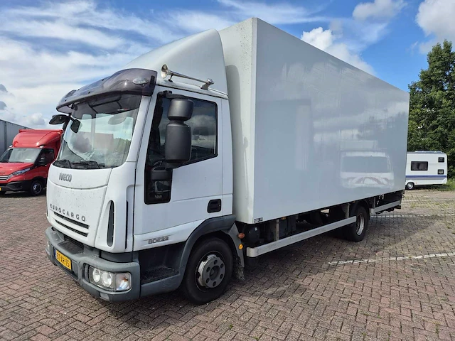 Iveco - eurocargo 80e22 - vrachtwagen - afbeelding 7 van  14