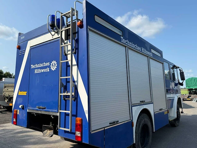Iveco - eurotrakker - vrachtwagen - afbeelding 2 van  39