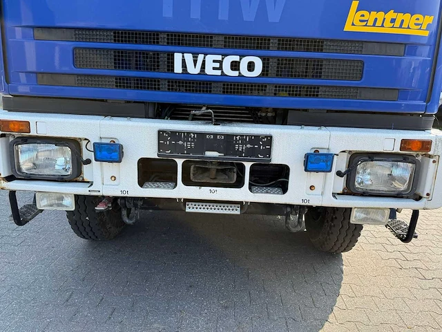 Iveco - eurotrakker - vrachtwagen - afbeelding 14 van  39
