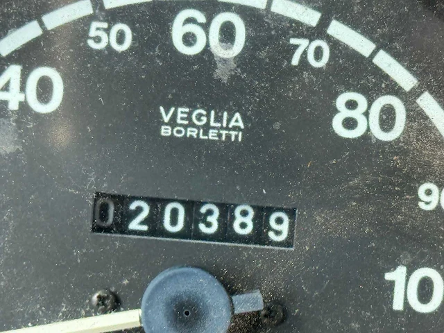 Iveco - eurotrakker - vrachtwagen - afbeelding 28 van  39