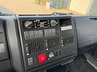 Iveco - eurotrakker - vrachtwagen - afbeelding 32 van  39