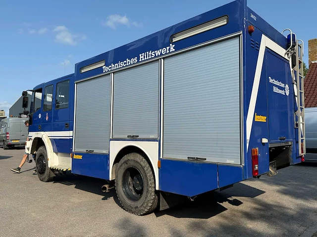 Iveco - eurotrakker - vrachtwagen - afbeelding 38 van  39