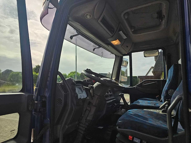 Iveco 2003 eurocargo vrachtwagen met semi dieplader - afbeelding 19 van  21