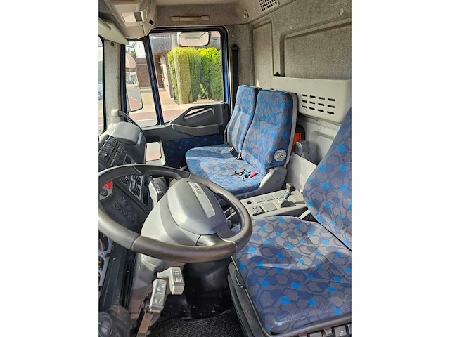 Iveco 2003 eurocargo vrachtwagen met semi dieplader - afbeelding 20 van  21